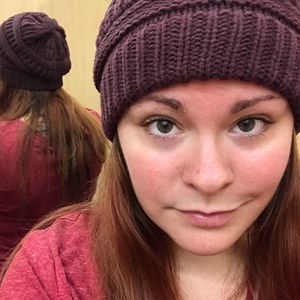 Meet your Posher, Julia